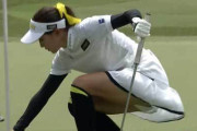 臼井麗香、純白パンチラ！股間の割れ目に食い込んだパンティー女子ゴルフ