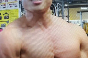 【画像】中山きんに君（42歳）、最近の筋肉の発達が異常