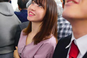 満員電車で痴漢されてしまう清楚な美人妻！他人チンポに完堕ちしてしまい激ピス立ちバック