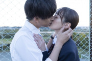 【画像】こういうキスしたことないやつ、惨めｗｗｗｗｗ