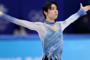 ホテル「はえ～12月に近くで羽生結弦の公演があるんか…せや！」→