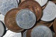 【画像】変な1円玉見つけたｗｗｗｗｗｗｗｗｗｗｗｗｗｗ