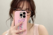 【画像】鈴木奈々、突如デカすぎるおっぱいをアップロード