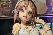 【画像】『ライザのアトリエ』等身大フィギュアがヱロすぎて街中で突然勃起する人が続出ｗｗｗｗｗ