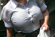 【真理】デカパイ巨乳でパッツパツに張ったＹシャツおっぱいのＨさは異常ｗｗｗｗ