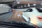 【動画】撮影車のギリギリをかすめ飛んでいく首都高の走り屋が怖い(°_°)