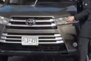【動画】女さん「うーん車汚いなぁ…綺麗にしなきゃ♥」ｼﾞｮﾎﾞﾎﾞﾎﾞﾎﾞ