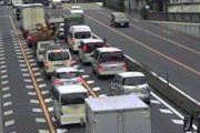 【gif】 軽自動車「お、横の車線スカスカじゃん割り込んじゃお！」