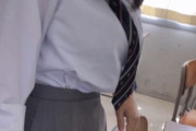 【画像】自分のお〇ぱいが性器だと理解している女子高生