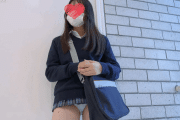 Pcolle PPV [4K]えちえちJK盗撮No.250#青チェ 小柄で可愛いJKちゃんの無防備ソックス直しでデカ尻大接近！