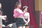 【画像】韓流アイドルTWICEのモモさんの股間から⋯