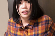 佐藤りこ 童貞おっさんが若くて可愛い巨乳娘に憑依！女子大生の柔らかな身体を使ってセルフ筆おろし！