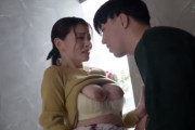 【橘メアリー】《エロ動画×人妻･寝取り》既婚の友人にマウント返しの寝取り！自慢の素人妻を週5日連日ハメ倒し合計18発を撃ち込むガチ中出し