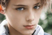 【朗報】世界一のイケメン少年ことウィリアムフランクリンミラーくん、育成成功ｗｗｗｗ