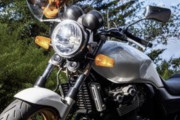 ファミマにもローソンにも見えるバイクがこちらwww【画像あり】