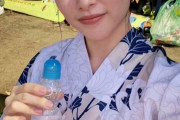 「みんな気付いて無いのかな?」桜井日奈子(28)が一般客に溶け込みショット「なんとも、色っぽい」