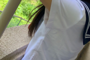 【画像】JK制服の袖から見えるワキがスケベすぎるｗｗｗｗｗｗ