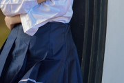 【画像】パンツが見えても堂々として動じないJKがエロすぎるｗｗｗｗｗｗｗｗｗｗｗｗｗｗｗ