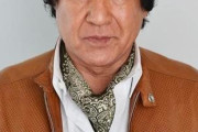 【悲報】藤岡弘、さん(73)、根毛が強すぎる
