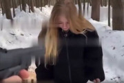 【動画】ロシア美女、エロ制裁される