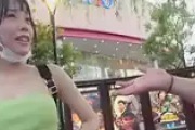 【企画ナンパ】美尻とセックス！大量潮吹きおしっこ！美尻をドアップで痴女騎乗位！