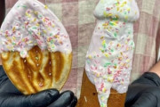 【画像】性器の形のセクシーなワッフルが発売される・・・