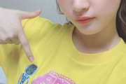 NMB48川上千尋、胸が大きいと言われるけど離れ乳を盛っているだけ？ ※画像あり