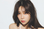 “レジェンドグラドル”鈴木ふみ奈、衝撃の“スニーカーブラ”でグラビア
