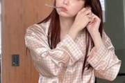中川翔子がSNSでパジャマパンチラして薄っすら割れ目まで解禁してしまう