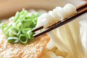 【画像】茹でるのに『約1時間』かかる伝説のうどんがこちらwwwwwwww