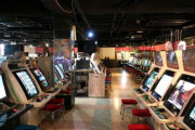 【動画】日本のゲーセンが衰退したのってこういう楽しそうなゲームがないからだよな