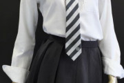 【画像あり】マネキンにJKの制服を着せた結果ｗｗｗ