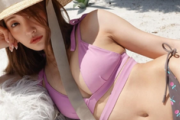 【画像】板野友美さん(32)、産後ビキニ姿が美巨乳すぎるwwwwwwww水着モデルの最新写真に絶賛の嵐！！！
