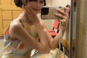【画像】現役女子アナ、ドスケベなチャイナドレス姿をSNSに投稿してしまうwwwwwwwwwww