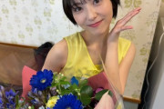 【画像】浜辺美波さん、薄着になってエチエチボディを惜しげもなく披露www