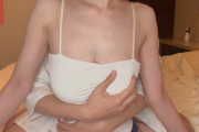 HENTAI Applesの裏垢動画・【巨乳や乳首を責めて感じまくった人妻のビショビショまんこににゅっぽりとチンコを挿入して正常位で突きまくり】サンプル動...