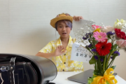 【悲報】小学生Youtuberゆたぽんさん、卒業証書を破るも一瞬だけ我に返ってしまうw