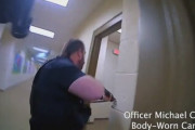 【動画】アメリカの警官、銃乱射犯が立て篭もる建物に躊躇いなく突入するwwww