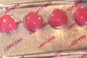 【エロ動画 素人】 精力剤で嫁が発情メスに変貌！一日中求められて旦那がタジタジww
