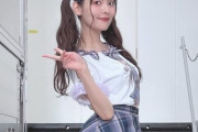 【画像】あたシコ姫・上坂すみれ（33歳）、ミニスカであたシコwwwww