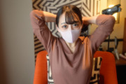【エロ動画 個人撮影】18才！！本物の元地下アイドルが中出しセ〇クス２回戦