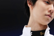 【朗報】羽生結弦選手、中国のイケメン選手に「お姫様抱っこ」されメス顔
