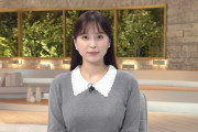 【悲報】女子アナさん、とんでもない胸で生放送に出てしまう