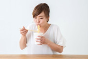 【悲報】大食いタレントま〇さん、一般男性にダブルスコアを付けられる