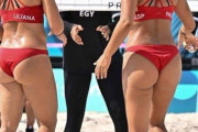 【画像】女子ビーチバレー、尻出しスタイルがすっかり定着する