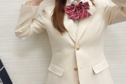 【画像】ダレノガレ明美がJK風制服姿を披露「こんな可愛い制服だったら毎日学校行くのが楽しいだろうな」
