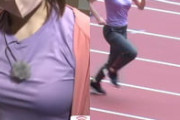 NHK森田茉里恵アナが薄着のまま激走して巨乳揺れとお尻がエロすぎ