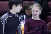 【悲報】羽生結弦さん、またロシア人美少女をメス顔にしてしまう