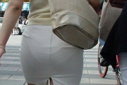 こうなることは分かってるはず、なのに白のタイトスカート穿いてしまった透けパン女子の街撮りｗｗｗｗｗ