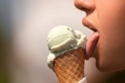 【エッッ】吉岡里帆ちゃんのアイスを食べ方ｗｗｗｗｗｗｗ